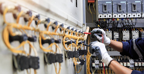 Professional Electrician technician working in Georgetown, SC